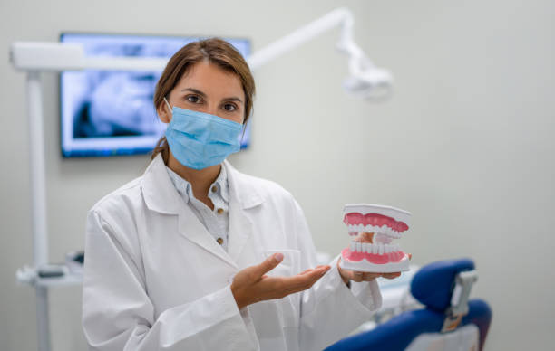 Best Emergency Broken Tooth Repair in Hwatha, IA